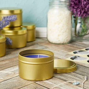 Bougeoir en métal de luxe moderne avec motif élégant, écologique et fait main, idéal pour la décoration de table et les cadeaux de Noël - Product Image 1