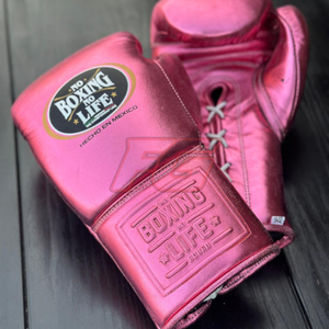 นวมชกมวย NBNL สีชมพูสดใส สำหรับฝึกซ้อมและแข่งขัน ทำจากหนังแท้ ระบายความชื้น แห้งเร็ว ระดับมืออาชีพ ปรับแต่งได้ พร้อมสายรัดข้อเท้า - Product Image 6