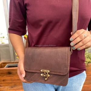 2024 Factory Customized Genuine Leather Women Crossbody Bag Cowhide Ladies <b>Handbag</b> High Quality Elegant Luxury Lock Shoulder Bag - Product Image 3