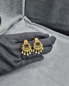 Traditional South Indian Temple Style Hanging <b>Earrings</b> Designer American <b>Diamond</b> Pearl <b>Dangle</b> Ethnic Wear <b>Earrings</b> Manufacturers - Product Image 3