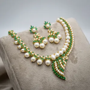 Collar de Perlas de Imitación Chapado en Oro al por Mayor para Mujer, Colgante de Perlas de Agua Dulce y Circonitas, Proveedor de Joyería de Moda de Lujo - Product Image 2