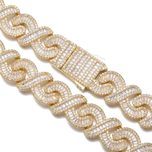 Pulsera Premium de Eslabones Cubanos de Plata Esterlina 925 Inspirada en Diamantes, Accesorio de Moda Unisex para Bodas, Celebraciones y Uso Diario - Product Image 5