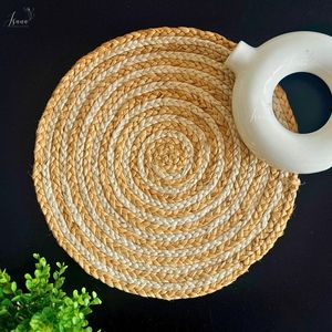 Napperons de table faits main en jacinthe d'eau tressée, motifs floraux, style traditionnel et moderne, écologiques, vente en gros - Product Image 2