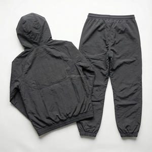 Conjunto de Chándal con Capucha Personalizado para Hombre 2026, Cortavientos de Nylon Estampado, Lavado Ácido, Bordado, Ecológico, Vintage, 2 en 1, Sólido, de Alto Gramaje - Product Image 4