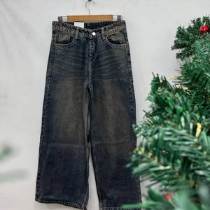 Jeans en denim noir uni pour homme, taille mi-haute, coupe droite, délavage clair, pour usage décontracté, personnalisable par le fournisseur - Product Image 2