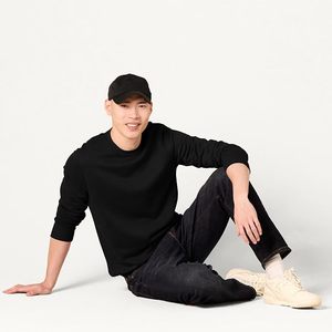 เสื้อสเวตเชิ้ตผู้ชาย Ever Glow รุ่นใหม่ล่าสุด คอกลม ผ้าฟลีซเนื้อนุ่ม ระบายอากาศได้ดี น้ำหนัก 300 กรัม  ลายพิมพ์แบบดิสชาร์จ  สำหรับฤดูหนาว - Product Image 2