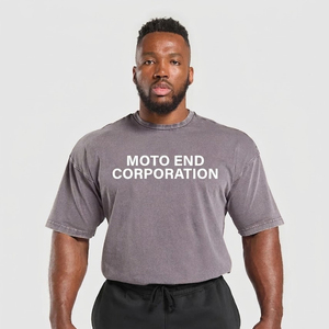 Camiseta de Manga Corta Gris para Hombre de Moto End Corporation, Cuello Redondo, Estilo Casual Urbano, Corte Regular, Diseño con Letras Impresas - Product Image 1