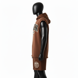 Ensemble short et sweat à capuche sans manches 100 % coton pour homme, en molleton de coton épais, marron, avec bords bruts et logo brodé - Product Image 3