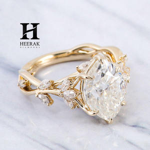 แหวนหมั้นเพชรทรงมาร์คีส์ 14K ทองคำเหลือง ดีไซน์จากธรรมชาติ ประดับเพชรทรงมาร์คีส์เพาะเลี้ยง พร้อมลายใบไม้ดอกไม้ - Product Image 5