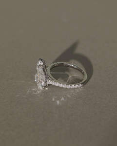 Arin /18K/14K ทองพร้อมใบรับรอง GIA/IGI เพชรธรรมชาติทันสมัยหรือออกแบบเองด้วยแหวนเพชร MOQ ต่ำ - Product Image 3