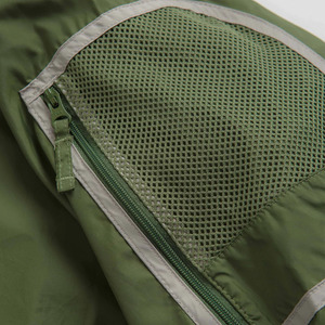 Custom Logo Hooded Winter Men Windbreaker <b>Zip</b> <b>up</b> <b>Jacket</b> Front Lightweight Outdoor Training Wear OEM Factory - Product Image 4