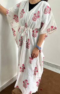 Elegante Vestido Kaftán de Algodón con Estampado Floral, Corte Holgado y Silueta Fluida - Product Image 4