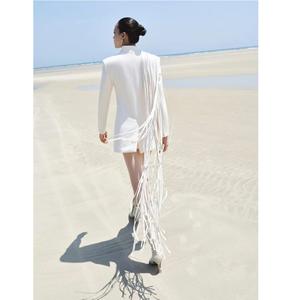 เสื้อเบลเซอร์ลำลองผู้หญิงขายส่ง รุ่น DEBS FRINGED BLAZER ผ้าโพลีเอสเตอร์ 73% เรยอน 17% สแปนเด็กซ์ 10% ปักมือ - Product Image 3