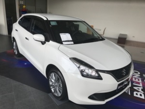 Parasoles para Ventanas de Coche, Material PMMA, 100% Compatibles con SUZUKI Baleno 2015~ - Product Image 1