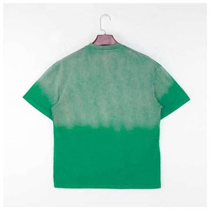 เสื้อยืดทรงหลวมแบบวินเทจฟอกสีสไตล์ย้อนยุค ตัดเย็บแบบไหล่ตก ผ้าคอตตอน 100% หนานุ่ม เป็นมิตรต่อสิ่งแวดล้อม ทรงบ็อกซี่ ครอป สำหรับผู้ชาย - Product Image 2