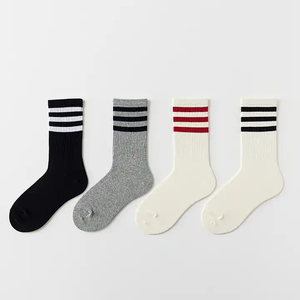 Chaussettes unies personnalisées confortables en tissu doux avec bord élastique pour usage quotidien hommes femmes – Vente en gros Fabricant Fournisseur Usine - Product Image 2