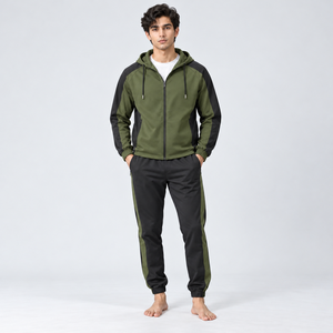 Chándal Deportivo para Hombre a la Moda, Hecho con Tela Resistente, Ofrece un Ajuste Cómodo y una Sensación Ligera, Chándal para Actividades Diarias - Product Image 1