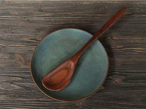 Cuchara de Cocina de Madera Premium, Utensilio de Cocina Hecho a Mano con Madera Natural, Herramienta para Remover, Mezclar y Servir, Duradera y Ecológica, 10 ml - Product Image 3