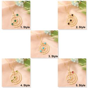 Fournisseur de bijoux en gros, collier pendentif système solaire en quartz péridot taille ronde, plaqué or, avec chaîne texturée de créateur - Product Image 6