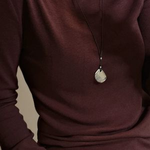 S925 Sterling Silver Korean Style Long Small Comb <b>Statement</b> <b>Necklace</b> Fashionable Simple Retro Sweater Chain Gift Party - Product Image 3