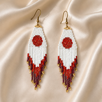 Boucles d'oreilles pendantes bohèmes faites à la main avec longs pompons et perles de rocaille pour femme, motif géométrique rouge et blanc, style chandelier, pour soirée