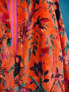 เสื้อแจ็คเก็ตกำมะหยี่พิมพ์ลายดอกไม้ คอจีน แขนยาว ทรงหลวม ปักลายสีแดง สวมใส่สบายๆ ในฤดูใบไม้ร่วง ระบายอากาศได้ดี - Product Image 5