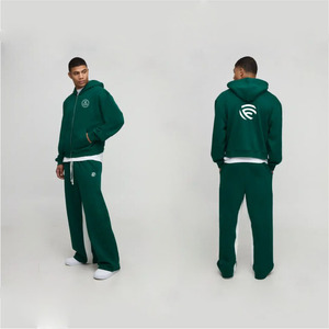 Sudadera con capucha extragrande y cierre de cremallera con apliques estilo universitario - Product Image 1