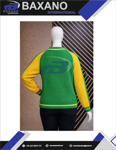 Suéter Cárdigan 100% Acrílico para Mujer de la Hermandad Chi Eta Phi CEPhi con Cierre y Logotipo Bordado - Product Image 5