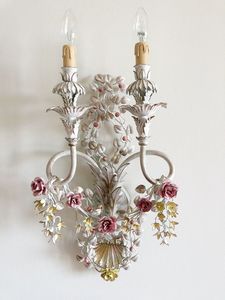 Elegant Metal Candle Wall Decorative Home Accent Iron Holder For Wedding Party And Festive Decoration - Product Image 5