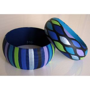 Bracelets en bois faits à la main de qualité supérieure pour femmes, accessoires de mode en cristal peints de manière ethnique pour un usage quotidien et des occasions festives - Product Image 4