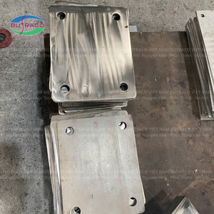 Placas base para columnas fabricadas a medida, productos de acero y acero inoxidable, productos de alta calidad, dibujos en 3D - Product Image 4