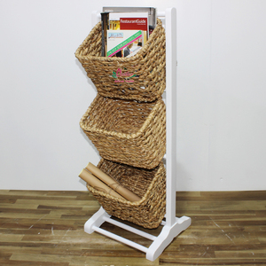 ชั้นหวายหญ้าทะเลผักตบชวาเป็นมิตรกับสิ่งแวดล้อมพร้อมชั้นวางตะกร้าและกรอบไม้สำหรับตกแต่งบ้าน - Product Image 1