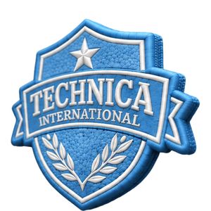 Patch brodé noir et blanc Technica International, badge 3D, logo AppTechnica International, bouclier brodé bleu ciel - Product Image 2