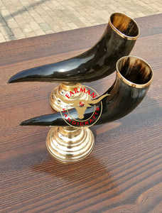 Cuerno de Buey Decorativo Hecho a Mano de Alta Calidad con Base Metálica, Diseño Moderno, 16-18 Pulgadas de Largo, Decoración de Mesa para Sala de Estar - Product Image 6