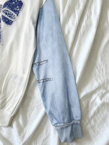 เสื้อสเวตเชิ้ตคอกลมลายกราฟิกโบว์สำหรับผู้หญิง แขนยาว แขนเสื้อตัดสี ลำลอง สวมใส่สบาย ผ้าฟลีซนุ่ม แฟชั่นสตรีทแวร์ เสื้อฮู้ดดี้ - Product Image 5