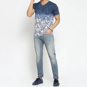 เสื้อยืดคอวีผู้ชายผ้าฝ้ายเนื้อนุ่ม ระบายอากาศได้ดี สวมใส่สบาย ทรงลำลองทันสมัย เสื้อยืดคอวีผู้ชายใส่สบายลำลอง - Product Image 6