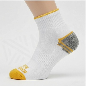 Chaussettes basses North Approach blanches avec logo jaune, respirantes pour adultes, usage décontracté estival, EU 42-46 UK 9-11 - Product Image 3