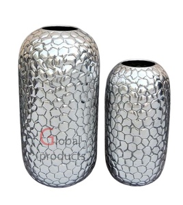 Aluminum Handmade Embossed Design <b>Table</b> Vase <b>for</b> Home Hotels & Restaurants - Product Image 1