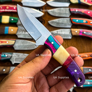 Vente en gros de couteaux de chasse à lame fixe de qualité industrielle, collection de couteaux à dépecer en acier Damas, pour le camping en plein air et la survie - Product Image 4
