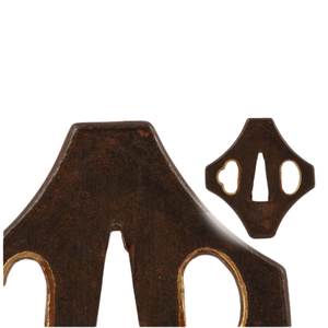Tsuba japonais de la période Edo, en fer, en forme de diamant, garde-épée non marqué - Product Image 1
