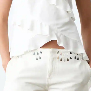 Vêtements d'été tendance pour femmes, design élégant, tissu en coton doux, coupe courte, fermeture à boutons, personnalisation du logo possible. - Product Image 4