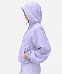 Chaqueta cortavientos ligera con capucha para mujer, informal, con media cremallera, impermeable, a prueba de viento, de talla grande. - Product Image 2
