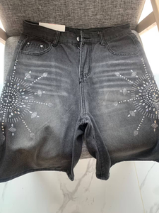 Shorts de Mezclilla para Mujer, Diseño de Cristal Negro Personalizado, Mezcla de Algodón y Poliéster, Ropa Urbana Premium, Primavera/Verano, MOQ Bajo, OEM - Product Image 5
