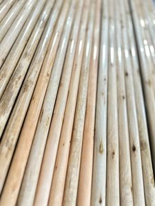 Tornillo americano de madera de eucalipto de primera calidad, ecológico, duradero, ligero, 120 cm, mango de escoba barnizado, recogedor de escoba de plástico - Product Image 5