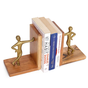 Porte-livres décoratifs en laiton et bois avec figurines humaines dorées pour bibliothèque, bureau, bibliothèque, salle d'étude, maison - Product Image 6