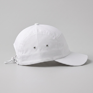 Gorra Deportiva Blanca de 5 Paneles, de Nailon, Transpirable, Impermeable y Ajustable, para Correr, Viajes y Actividades al Aire Libre - Product Image 2
