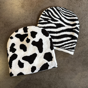 Bonnet en acrylique uni avec revers tricoté et logo personnalisé, motif écossais numérique, idéal pour les voyages - Vente en gros - Product Image 2