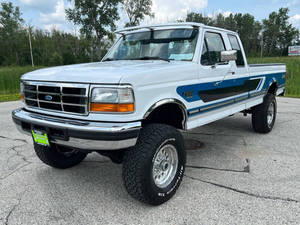 Camioneta F-250 XLT WD de Cabina Extendida, Modelo Antiguo de 1995, Muy Solicitada, ¡Lista para Enviar! - Product Image 4