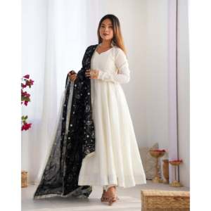 Beautiful Cotton Anarkali Gown for Parties XS Size Pent and Dupatta Design - Product Image 2