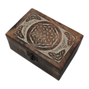 Boîte à bijoux élégante en bois sculpté avec fleurs Organisateur décoratif et boîte à souvenirs Cadeau idéal pour les filles et les femmes au prix du marché - Product Image 2